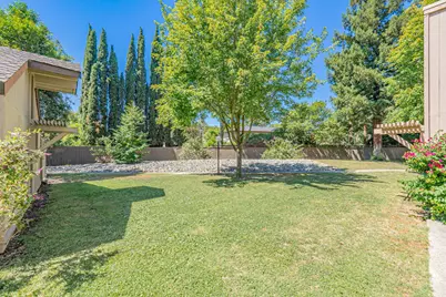 4042 Cowell Boulevard, Davis, CA 95618 - Photo 29
