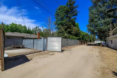 1550 California Avenue, Turlock, CA 95380 - Photo 45