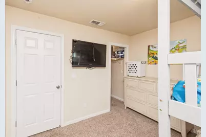 320 Bathbridge Lane, Sacramento, CA 95823 - Photo 23
