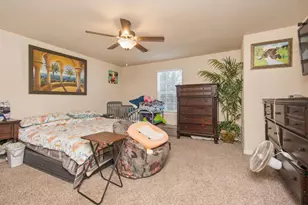 320 Bathbridge Ln, Sacramento, CA 95823 - Photo 27