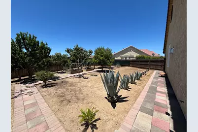 1679 Dock Avenue, Los Banos, CA 93635 - Photo 45