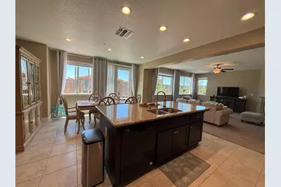 1679 Dock Avenue, Los Banos, CA 93635 - Photo 23