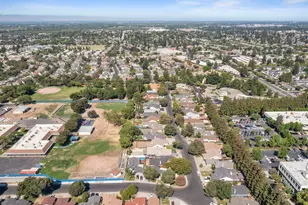 1812 Innsbrook Dr, Modesto, CA 95350 - Photo 37
