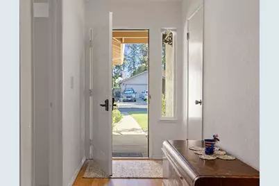 1812 Innsbrook Drive, Modesto, CA 95350 - Photo 5