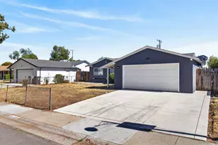 2176 68th Ave, Sacramento, CA 95822 - Photo 3