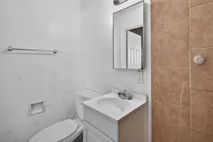 2176 68th Ave, Sacramento, CA 95822 - Photo 31