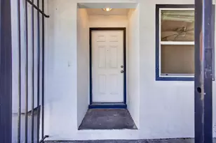 2176 68th Ave, Sacramento, CA 95822 - Photo 5