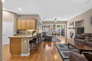 4520 Crown Bench Cir, Elk Grove, CA 95757 - Photo 15