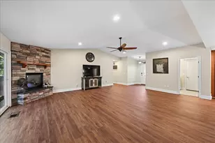 19179 Swallow Way, Penn Valley, CA 95946 - Photo 11