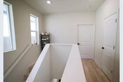 2583 Buzz Aldrin Way, Sacramento, CA 95834 - Photo 33