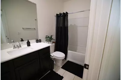 2583 Buzz Aldrin Way, Sacramento, CA 95834 - Photo 35