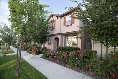 2583 Buzz Aldrin Way, Sacramento, CA 95834 - Photo 3