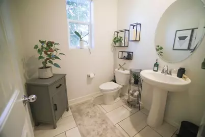2583 Buzz Aldrin Way, Sacramento, CA 95834 - Photo 15
