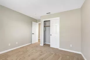 6937 Hollybrook Dr, Sacramento, CA 95823 - Photo 51