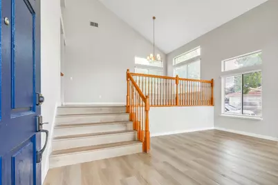 6937 Hollybrook Drive, Sacramento, CA 95823 - Photo 5