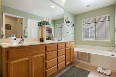 2221 Catamaran Way, Stockton, CA 95206 - Photo 29