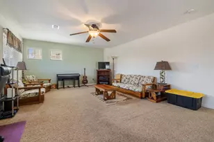 2221 Catamaran Way, Stockton, CA 95206 - Photo 25