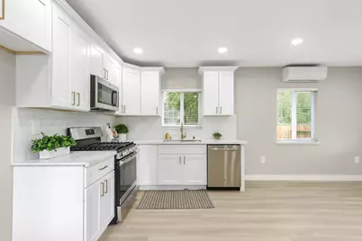 911 Lincoln Avenue, Woodland, CA 95695 - Photo 9