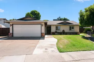 2014 Manchester Ln, Manteca, CA 95336 - Photo 3