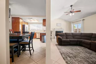 2014 Manchester Ln, Manteca, CA 95336 - Photo 9