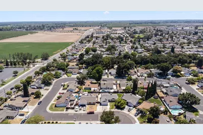 2014 Manchester Lane, Manteca, CA 95336 - Photo 39