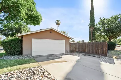 1008 Phelps Avenue, Modesto, CA 95350 - Photo 9