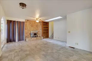 18864 Jayhawk Dr, Penn Valley, CA 95946 - Photo 15