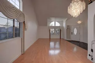 1029 Neal St, Los Banos, CA 93635 - Photo 5