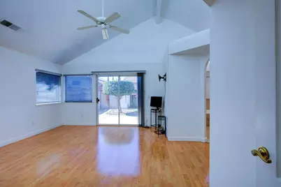 1029 Neal Street, Los Banos, CA 93635 - Photo 23