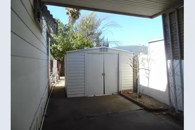E Yosemite Avenue #143, Manteca, CA 95336 - Photo 27