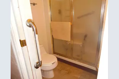 E Yosemite Avenue #143, Manteca, CA 95336 - Photo 15