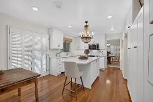 1128 Commons Dr, Sacramento, CA 95825 - Photo 13
