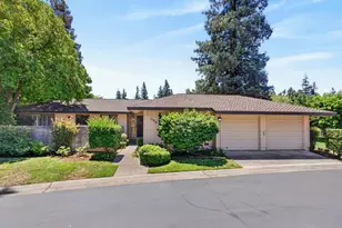 1128 Commons Dr, Sacramento, CA 95825 - Photo 1