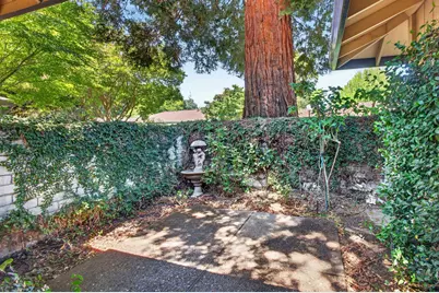 1128 Commons Drive, Sacramento, CA 95825 - Photo 43