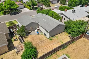 6204 Dewar Way, North Highlands, CA 95660 - Photo 9