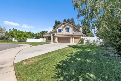 907 Wildbrook Court, Galt, CA 95632 - Photo 9