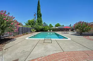 2800 Ashbourne Dr, Sacramento, CA 95821 - Photo 61