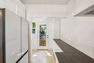 4000 36th St, Sacramento, CA 95820 - Photo 15