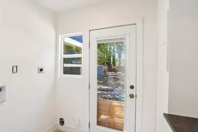 4000 36th Street, Sacramento, CA 95820 - Photo 19