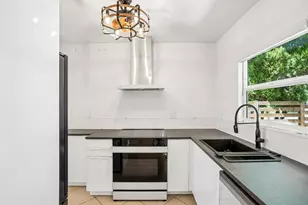 4000 36th St, Sacramento, CA 95820 - Photo 1