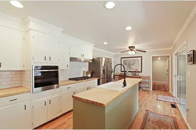 935 Daisy Avenue, Lodi, CA 95242 - Photo 13