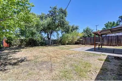 6305 Templeton Drive, Carmichael, CA 95608 - Photo 17