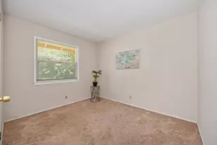 6305 Templeton Dr, Carmichael, CA 95608 - Photo 13