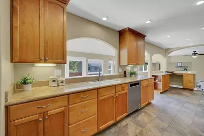 1501 Joby Lane, Sacramento, CA 95864 - Photo 13