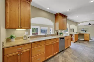 1501 Joby Ln, Sacramento, CA 95864 - Photo 13