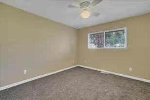 1501 Joby Ln, Sacramento, CA 95864 - Photo 37