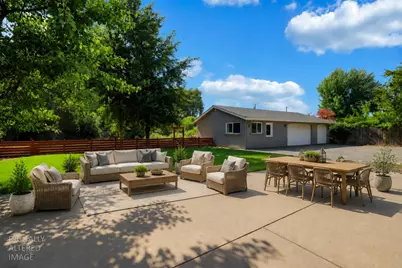1501 Joby Lane, Sacramento, CA 95864 - Photo 7