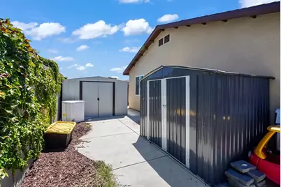 7480 W Meadowlark Court, Winton, CA 95388 - Photo 27