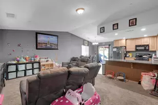 7480 W Meadowlark Ct, Winton, CA 95388 - Photo 5