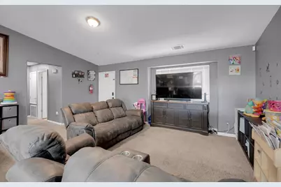 7480 W Meadowlark Court, Winton, CA 95388 - Photo 7